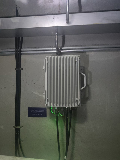  新巴尔虎左电力管廊覆盖漏缆方式案例